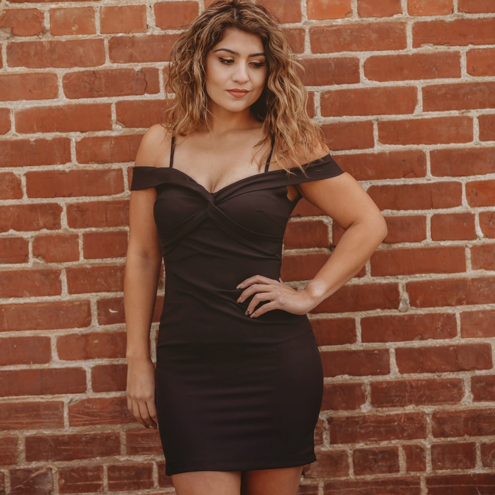 Black Off the Shoulder Knit Dress